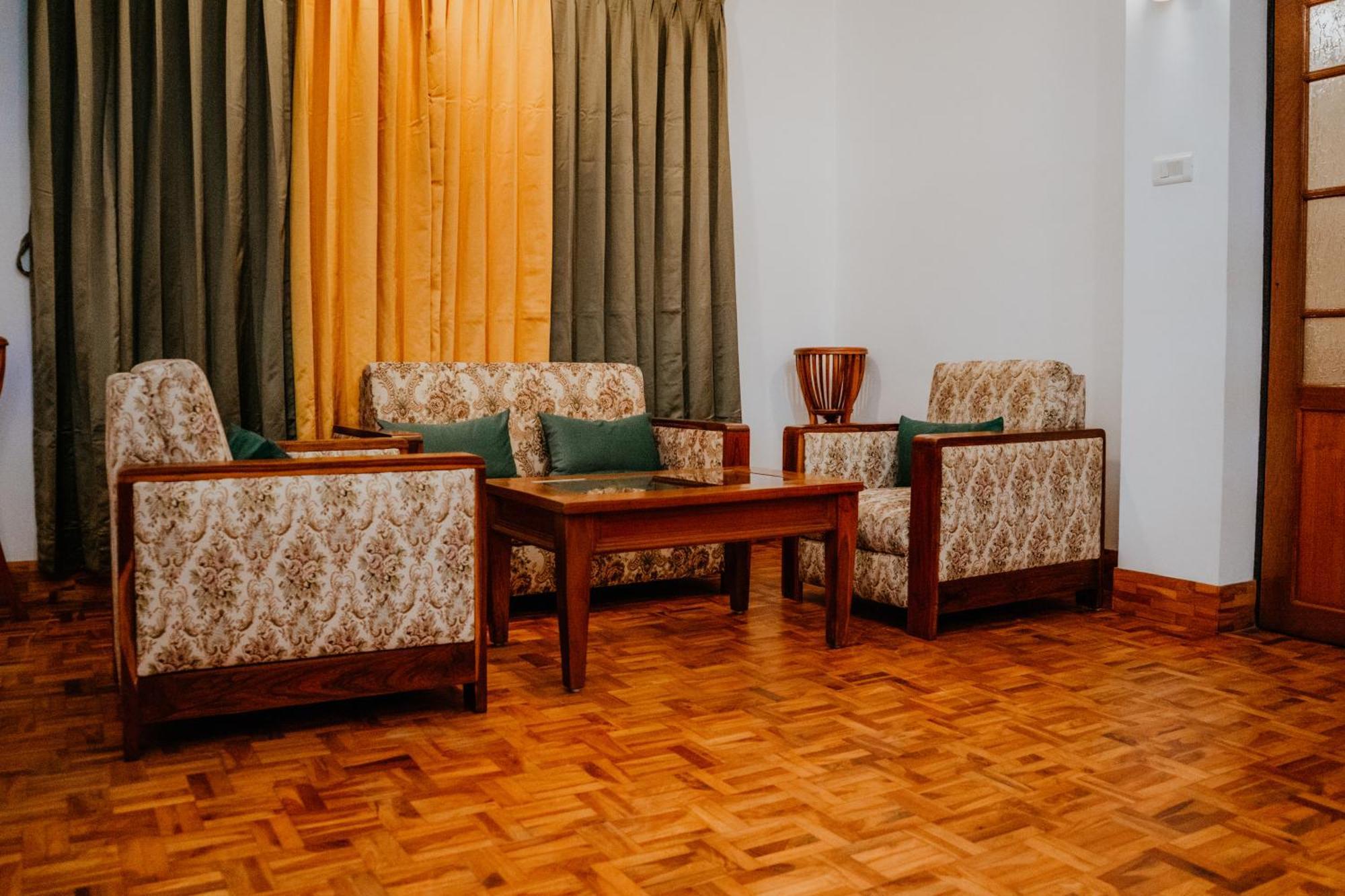 Hotel Tashi Palace Gangtok Zewnętrze zdjęcie